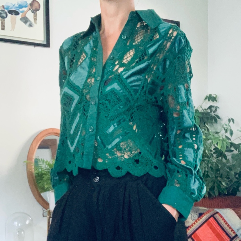 ZARA Green Lace & Velvet Patch Cropped Blouse/Blazer – Size S